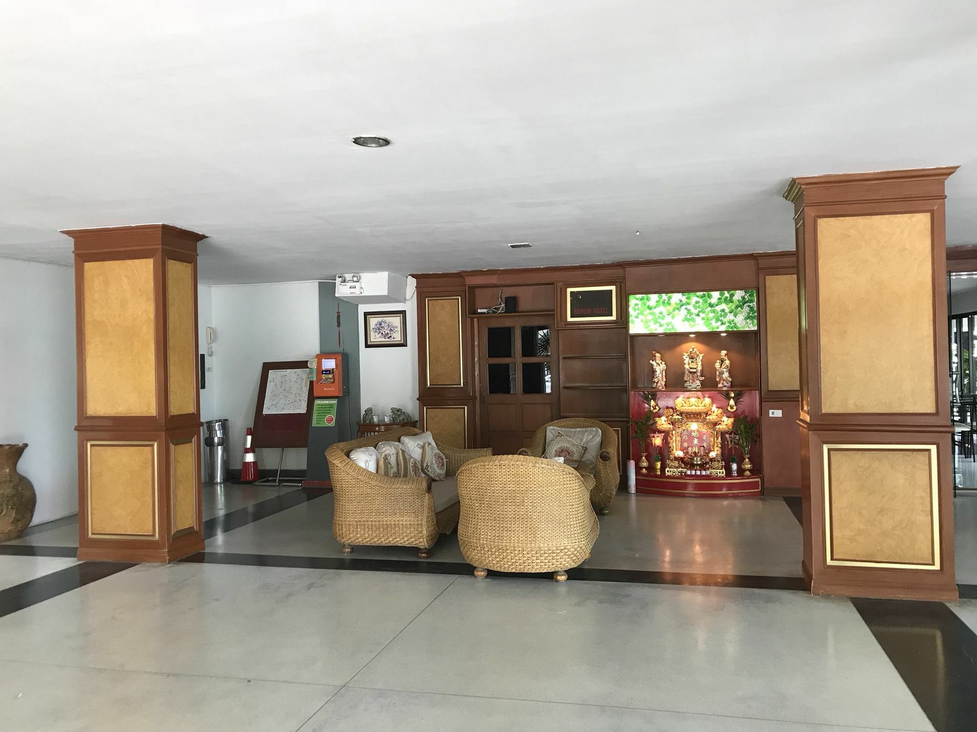 Bordin Hotel Ubon Ratchathani Bagian luar foto